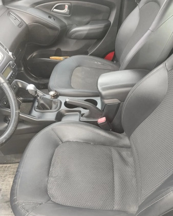 Hyundai ix35 cena 30500 przebieg: 299982, rok produkcji 2010 z Biała małe 92